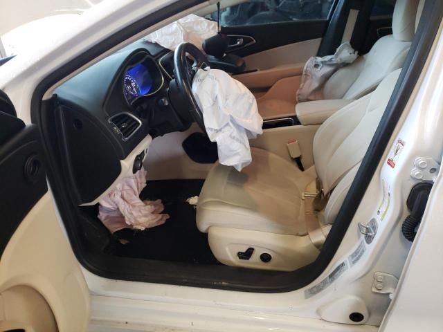 Photo 7 from auction – 2016 CHRYSLER 200 LIMITE with VIN 1C3CCCAB0GN132473