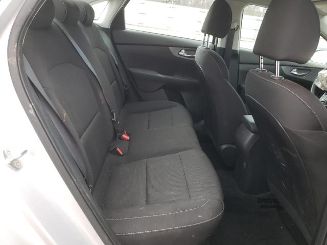 Photo 10 from auction – 2021 KIA FORTE FE with VIN 3KPF24AD1ME390827