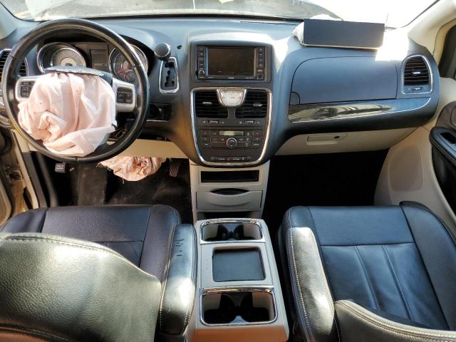 Photo 8 from auction – 2015 CHRYSLER TOWN & COU with VIN 2C4RC1BG3FR565050