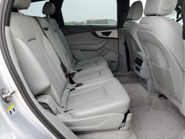 Photo 11 from auction – 2018 AUDI Q7 PREMIUM with VIN WA1LHAF73JD006492