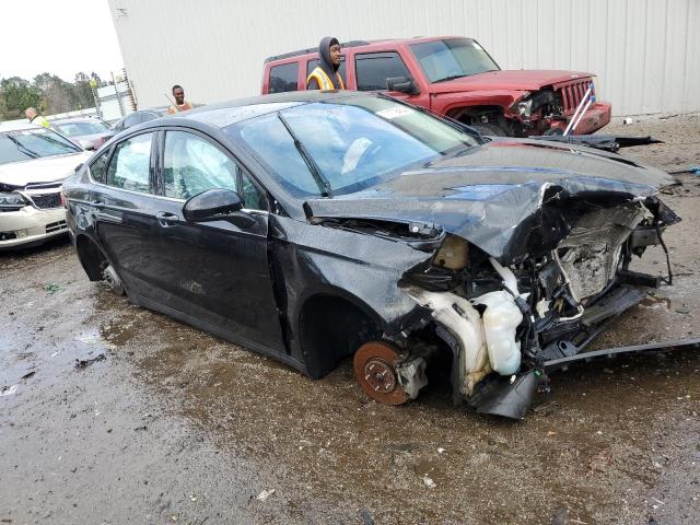 Photo 4 from auction – 2013 FORD FUSION S with VIN 3FA6P0G73DR358827