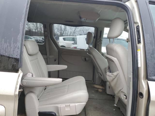 Photo 11 from auction – 2005 CHRYSLER TOWN & COU with VIN 2C4GP54L55R562744