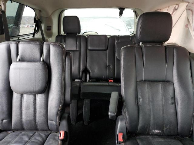 Photo 10 from auction – 2014 CHRYSLER TOWN & COU with VIN 2C4RC1CG1ER165338