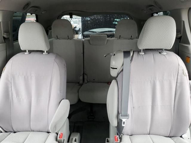 Photo 10 from auction – 2012 TOYOTA SIENNA LE with VIN 5TDKK3DC5CS212967