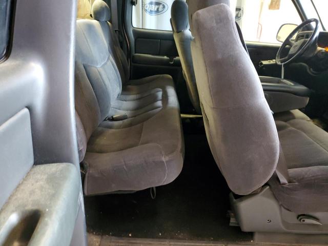 Photo 10 from auction – 2002 CHEVROLET SILVRDO LS with VIN 2GCEC19V221302981
