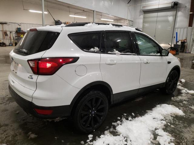 Photo 3 from auction – 2019 FORD ESCAPE SE with VIN 1FMCU9GD0KUB07359