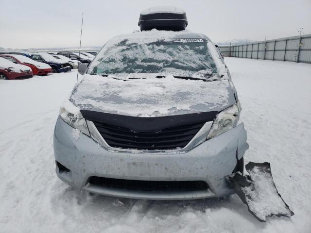 Photo 5 from auction – 2014 TOYOTA SIENNA LE with VIN 5TDJK3DC5ES072062