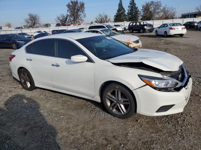 Photo 4 from auction – 2018 NISSAN ALTIMA 2.5 with VIN 1N4AL3AP3JC175082