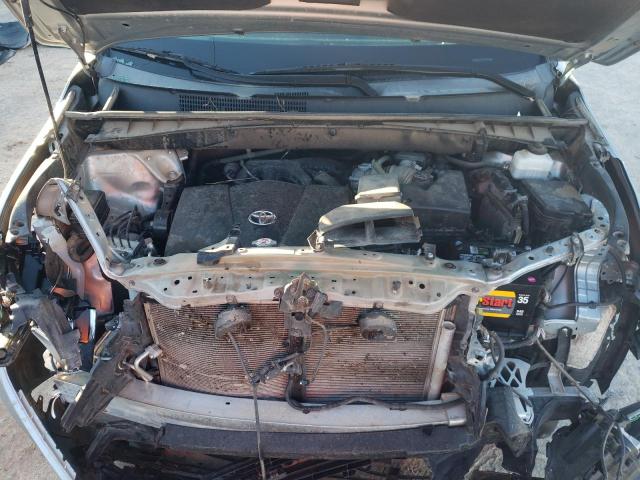 Photo 12 from auction – 2019 TOYOTA HIGHLANDER with VIN 5TDKZRFHXKS556462