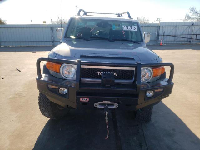 Photo 5 from auction – 2011 TOYOTA FJ CRUISER with VIN JTEBU4BF9BK113163