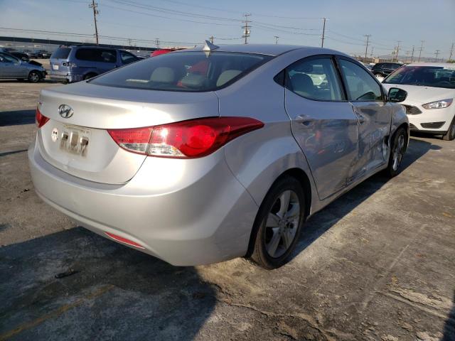 Photo 3 from auction – 2012 HYUNDAI ELANTRA GL with VIN 5NPDH4AE7CH117013