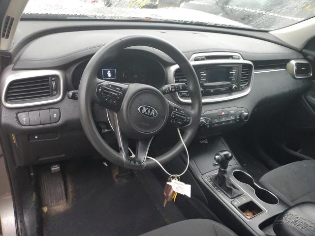 Photo 8 from auction – 2016 KIA SORENTO LX with VIN 5XYPG4A56GG036484