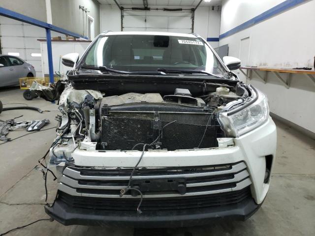 Photo 5 from auction – 2017 TOYOTA HIGHLANDER with VIN 5TDJZRFH4HS406660