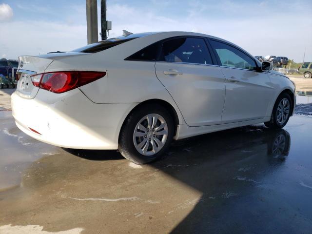 Photo 3 from auction – 2012 HYUNDAI SONATA GLS with VIN 5NPEB4AC1CH476443