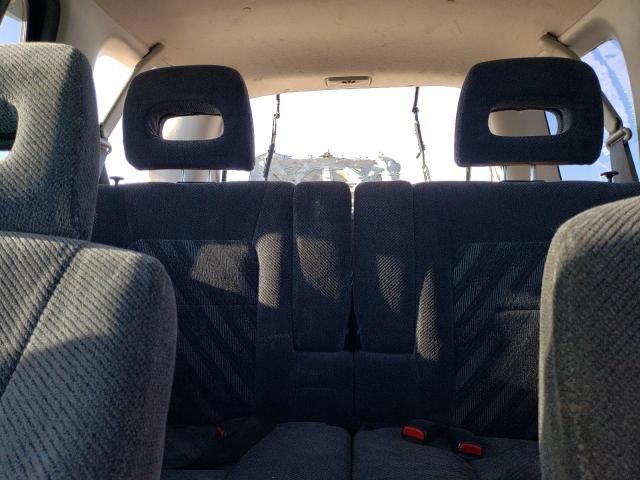 Photo 10 from auction – 2000 HONDA CR-V LX with VIN JHLRD2848YC002879