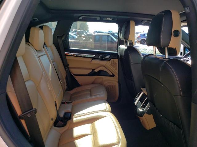 Photo 11 from auction – 2016 PORSCHE CAYENNE SE with VIN WP1AE2A20GLA62751