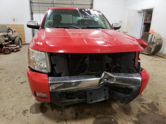 Photo 5 from auction – 2008 CHEVROLET 1500 with VIN 1GCEK19078E201028
