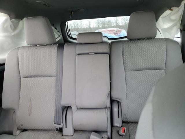 Photo 10 from auction – 2015 TOYOTA HIGHLANDER with VIN 5TDBKRFH7FS180832