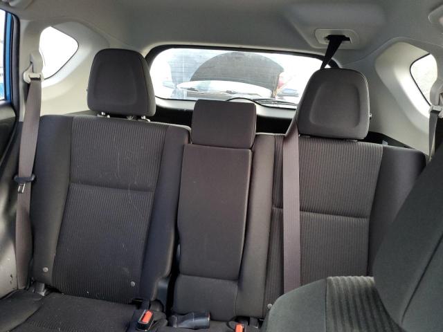 Photo 10 from auction – 2018 TOYOTA RAV4 LE with VIN JTMBFREV6JJ733701