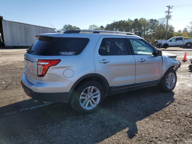 Photo 3 from auction – 2011 FORD EXPLORER X with VIN 1FMHK7D82BGA37482