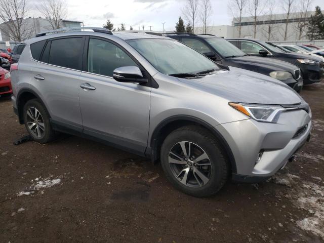 Photo 4 from auction – 2017 TOYOTA RAV4 XLE with VIN 2T3RFREV7HW589442