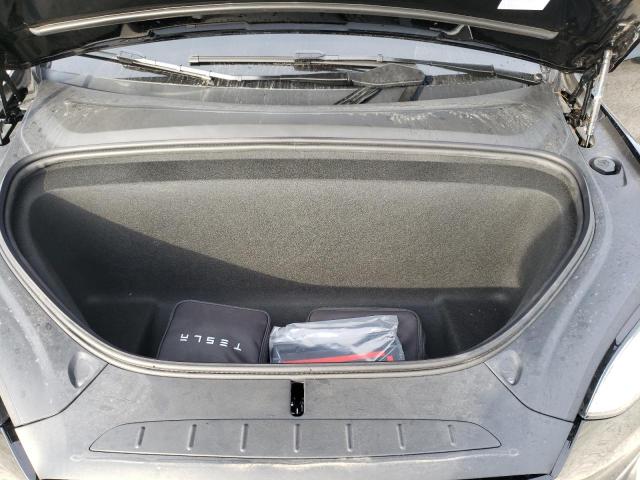 Photo 11 from auction – 2022 TESLA MODEL X with VIN 7SAXCBE65NF354879