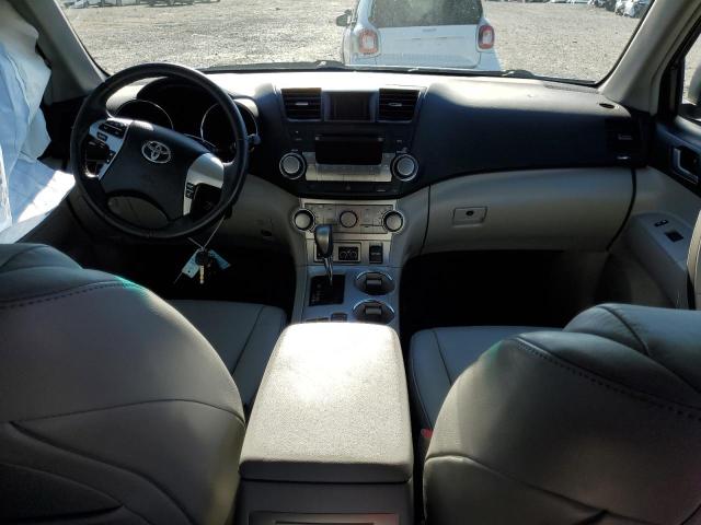 Photo 8 from auction – 2011 TOYOTA HIGHLANDER with VIN 5TDBK3EHXBS053131