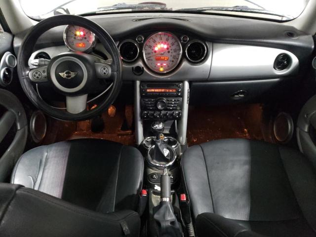 Photo 8 from auction – 2006 MINI COOPER with VIN WMWRC33506TK65206