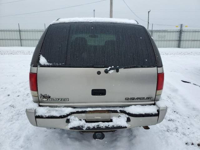 Photo 6 from auction – 2000 CHEVROLET BLAZER with VIN 1GNDT13W8Y2321435