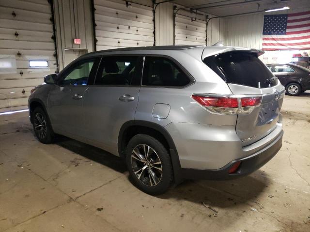 Photo 2 from auction – 2016 TOYOTA HIGHLANDER with VIN 5TDJKRFHXGS331353
