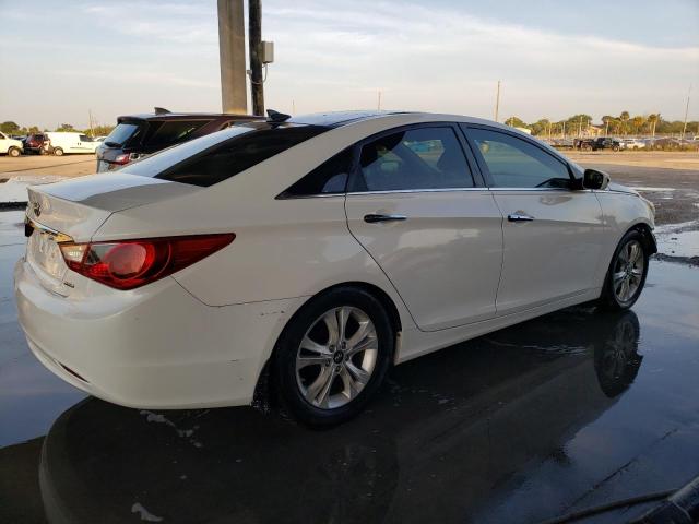 Photo 3 from auction – 2013 HYUNDAI SONATA SE with VIN 5NPEC4AC6DH697034
