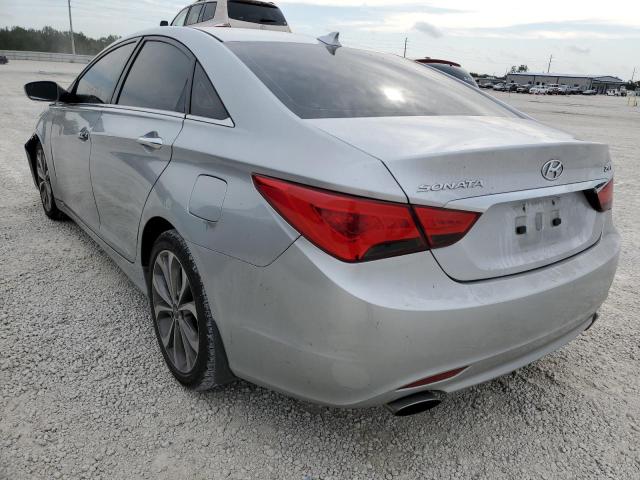 Photo 2 from auction – 2013 HYUNDAI SONATA SE with VIN 5NPEC4AB1DH661775