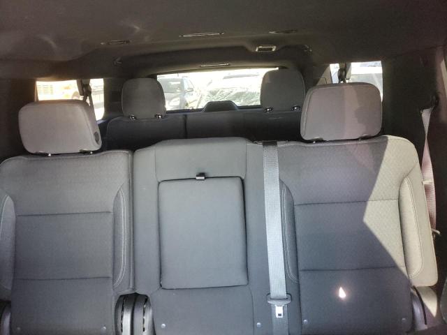 Photo 10 from auction – 2021 CHEVROLET SUBURBAN C with VIN 1GNSCBKD4MR346332