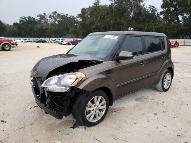 KIA SOUL + 2013 with VIN KNDJT2A62D7568757 - Photo from auction