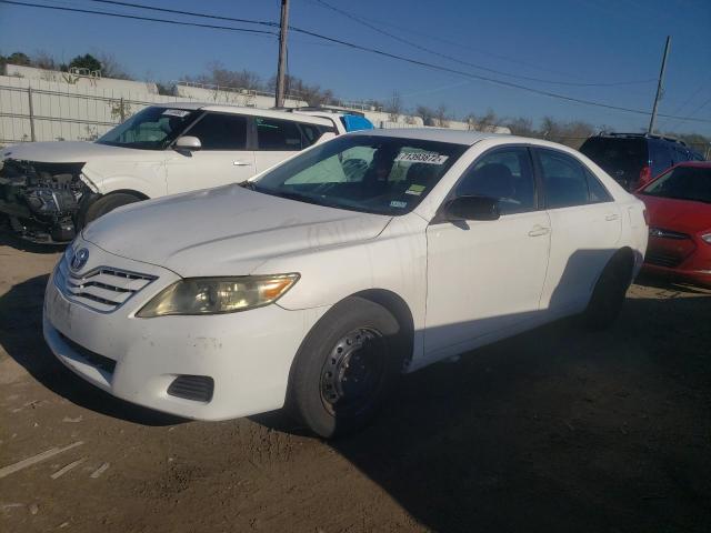 TOYOTA CAMRY BASE 2011 with VIN 4T1BF3EK8BU638975 - Photo from auction