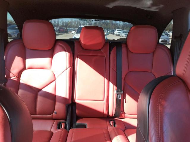 Photo 10 from auction – 2016 PORSCHE CAYENNE S with VIN WP1AB2A28GLA93612