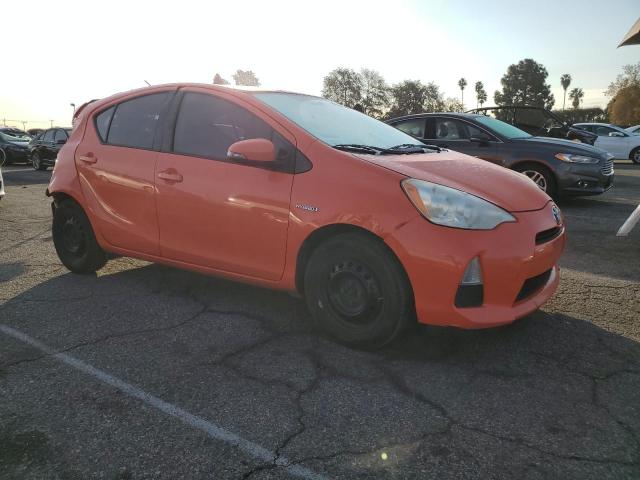 Photo 4 from auction – 2013 TOYOTA PRIUS C with VIN JTDKDTB36D1041416