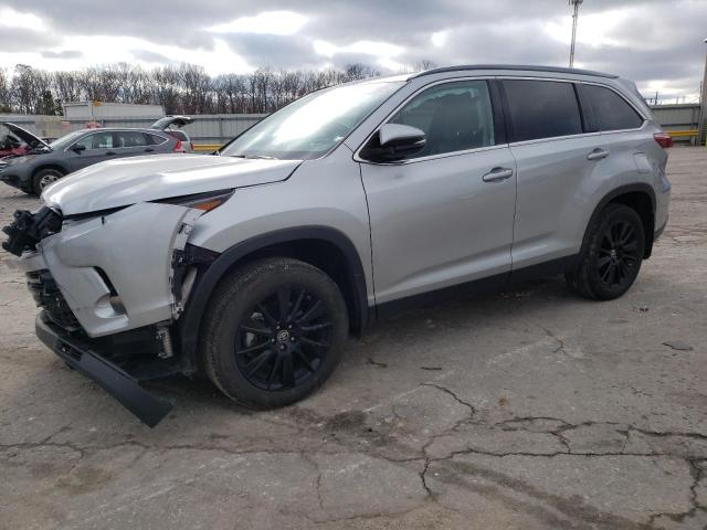 TOYOTA HIGHLANDER 2019 with VIN 5TDJZRFH7KS628682 - Photo from auction