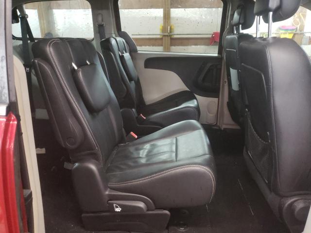 Photo 11 from auction – 2016 CHRYSLER TOWN & COU with VIN 2C4RC1AG9GR113669
