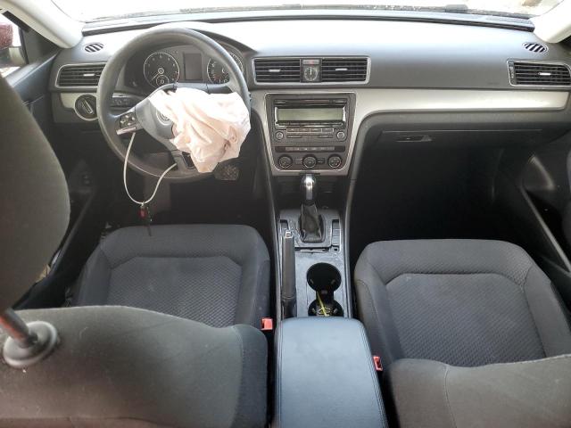Photo 8 from auction – 2015 VOLKSWAGEN PASSAT S with VIN 1VWAT7A39FC094705