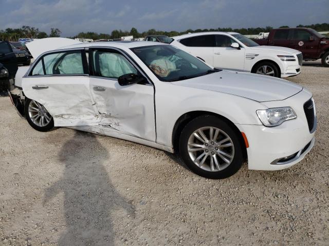 Photo 4 from auction – 2016 CHRYSLER 300C with VIN 2C3CCAEGXGH348544
