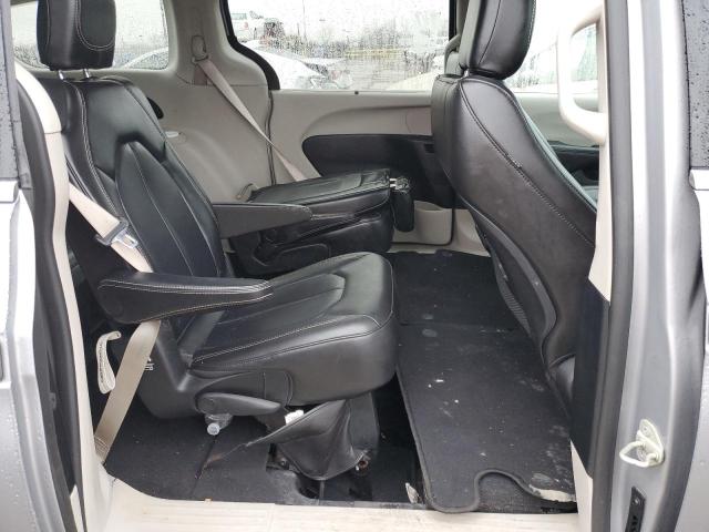 Photo 11 from auction – 2020 CHRYSLER VOYAGER LX with VIN 2C4RC1DG5LR257032