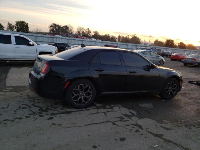 Photo 3 from auction – 2017 CHRYSLER 300 S with VIN 2C3CCAGG0HH584585