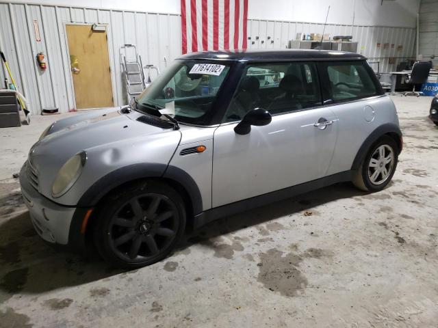 MINI COOPER 2006 with VIN WMWRC33506TK65206 - Photo from auction