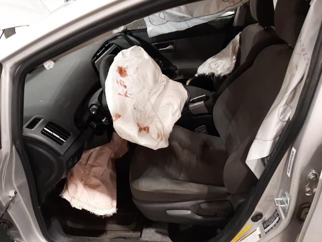 Photo 7 from auction – 2015 TOYOTA PRIUS with VIN JTDKN3DUXF1928927