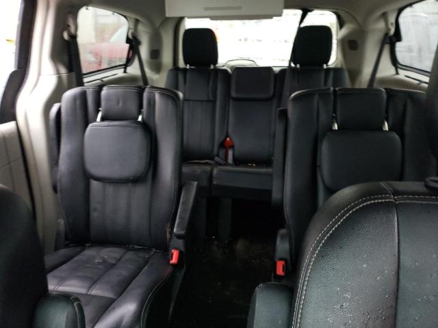 Photo 10 from auction – 2014 CHRYSLER TOWN & COU with VIN 2C4RC1CG1ER312659