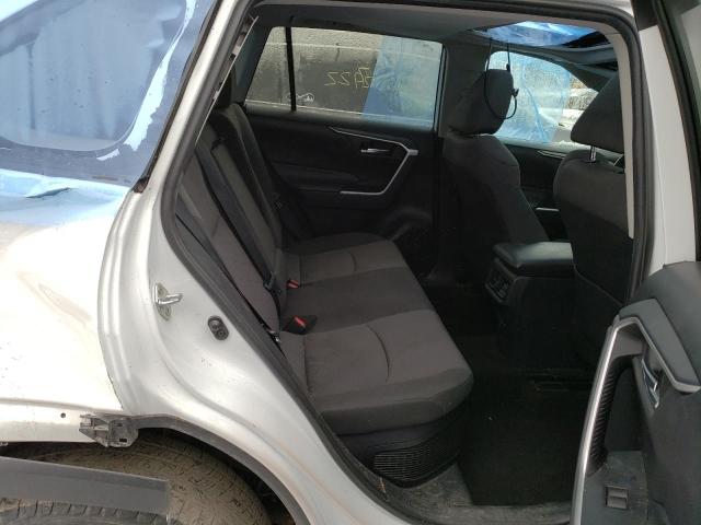 Photo 11 from auction – 2019 TOYOTA RAV4 XLE with VIN 2T3RWRFVXKW011972