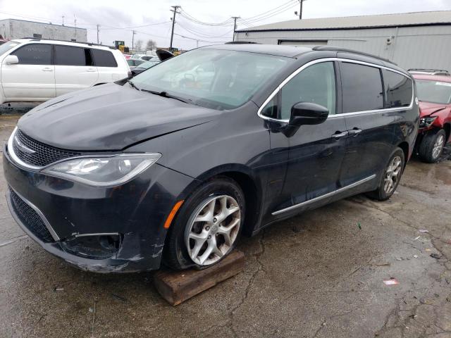 CHRYSLER PACIFICA T 2017 with VIN 2C4RC1BG0HR831367 - Photo from auction