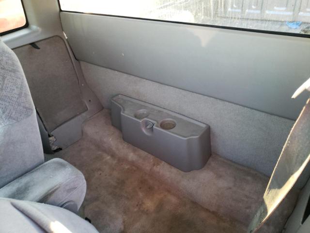 Photo 10 from auction – 2000 GMC SONOMA with VIN 1GTCS19W8Y8122669