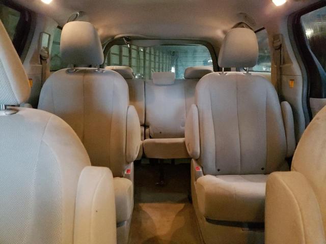 Photo 10 from auction – 2011 TOYOTA SIENNA with VIN 5TDZK3DC3BS118874